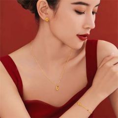 橘滋【春夏新品】经典波浪边肌理感连衣裙 黑色